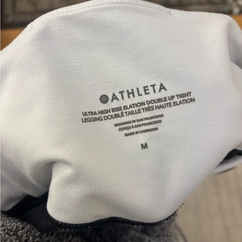 Athleta Ultra High Rise Elation Leggings in White and Black - Picture 3 of 5